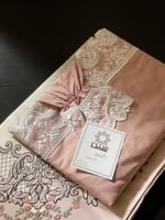 طقم سجادة وشرشف صلاة