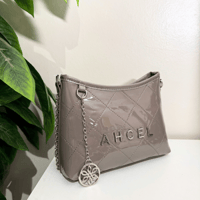 شنطة نسائية شنل - 3355