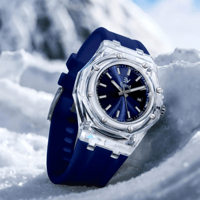 ساعة شفافة لون ازرق