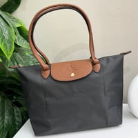 شنطة نسائية لونق لون رصاصي - 3185