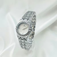 ساعة نسائيه حذابة - ( Diamond Blue )10-6