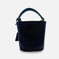 شنطة نسائية مميزة لون كحلي