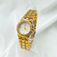 ساعة نسائيه حذابة - ( Diamond Blue )10-6