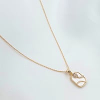 سلسال زركون ذهبي او فضي