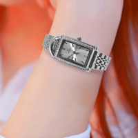 ساعة نسائية فاخرة ( VLAMOUR ) 010025