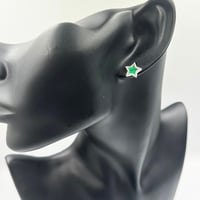 حلق النجمة ذهبي او فضي