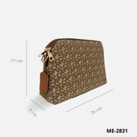 شنطة نسائية مميزة لون جملي