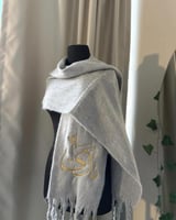 شتاء أجمل بهديه بسيطة سكارف شتوي بالاسم