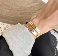 اسواره يد مع اسم