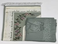 طقم شرشف مرد مطرز الطول 155 cm من الكتف. مع سجاده....