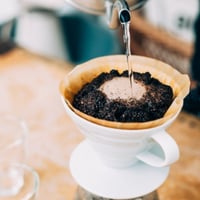 قمع ترشيح سيراميك هاريو V60 مقاس 01