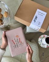 صندوق إبداعك للتطريز اليدوي لتصميم غلاف مصحفك الخا...