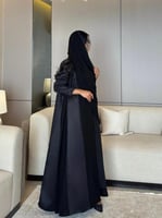 ‎ عباية تفتة تايواني مع كتان قطع وكلفة جلاتر القصة...