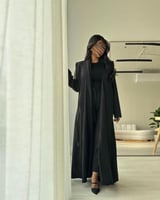 عباية كريب تايواني أسود القصة كلوش