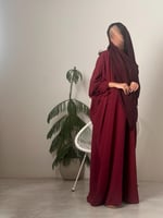 عباية كريب مكسر نص بشت عنابي