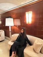 بليزر اسود كتان مع تفتة