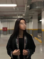 عباية كتان نص كلوش اسود مطرز