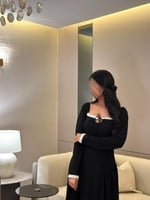 فستان اسود كريب مع كلفة لولو ابيض