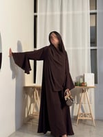 عباية كريب مكسر كلوش بني