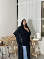 عباية كريب مكسر نص بشت اسود