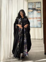 عباية سيراميك اسود مع تطريز هندي القصة بشت