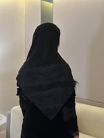 بليزر مخمل واقف اسود مع دانتيل ربع كلوش