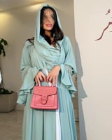 عباية تيفاني كلوش مع كلفة ورد