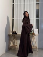 عباية كريب مكسر كلوش بني