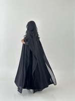 عباية مخمل كم سترتش جلاتر وشال شيفون ( مع إمكانيية...