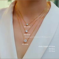 سلسال فضه ومويسانيت مطلية بالذهب