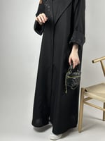 عباه بليزر ربع كلوش تطريز بالاكمام و القبه مع طرحه