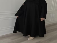 عبايه طقطق ساده كلوش قماش كريب الاناقه مع طرحه ساد...