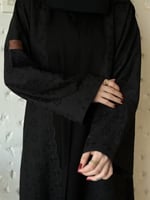 عبايه طقطق نص كلوش قماش كريب الاناقه و ركامه هندي...