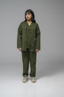 جكت طبي لون زيتي