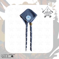 منديل رصاصي بشعار كشافة التعليم مع العقدة