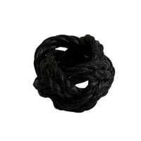 عقدة منديل أسود