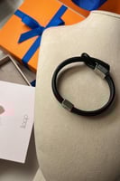 اسوارة لويس فتون جلد اسود