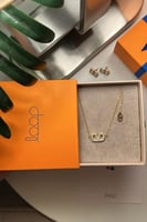 سلسال مع حلق من فالنتينو ذهبي