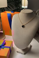 سلسال فان كليف نسائي