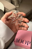 تعليقة سيارة نسائيه فخمه