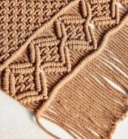 لبادة طعام فن المكرمية