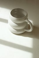 كوب سيراميك بنمط أمواج