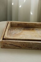 مجموعة صواني خشب منحوتة، عدد 2