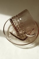 كوب مع صحن زجاج ملون - زهري