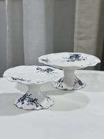 استاند تقديم زهور فرنسية عتيقة