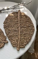 لبادة صحون من القش البحري