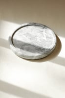 صينية تخزين رخامية مستديرة