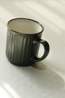 كوب خزف بنمط مضلع