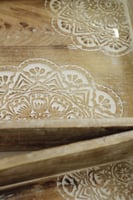 مجموعة صواني خشب منحوتة، عدد 2