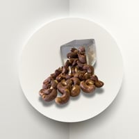 كاجو مشوي بالقشر